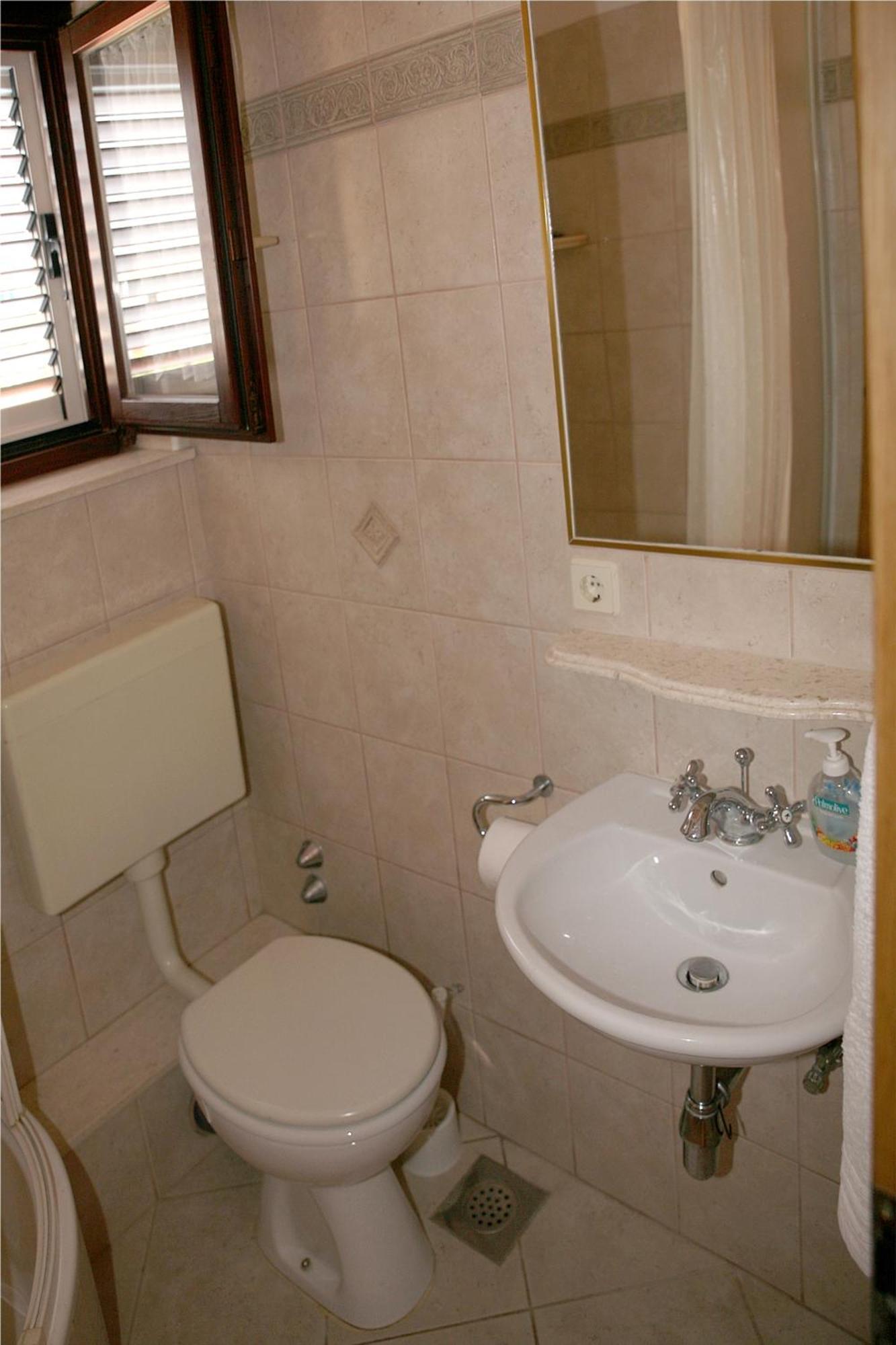 Apartma Maletic *